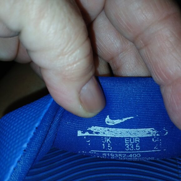 NIKE SLIDES, YOUTH SIZE 1, CLASSIC BLUE COLOR, - Picture 6 of 6